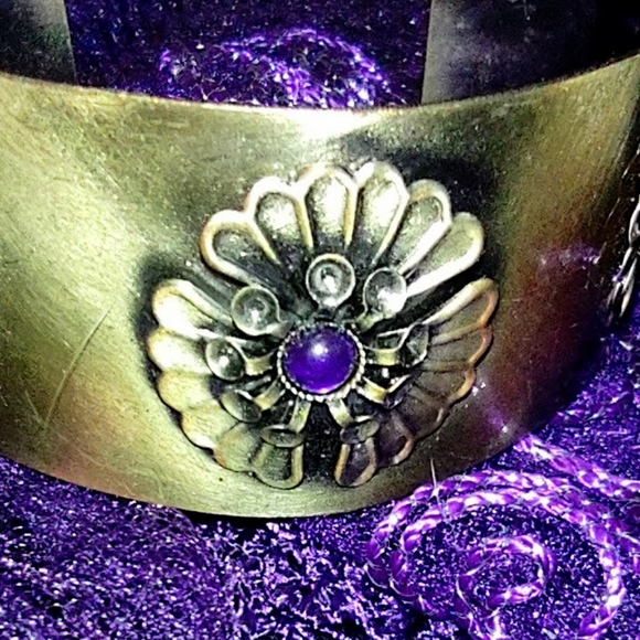 Vintage Brass & Purple Cuff Bangle - Picture 5 of 8